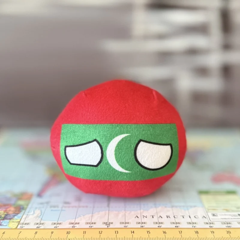 Maldives Countryball plushie, side view